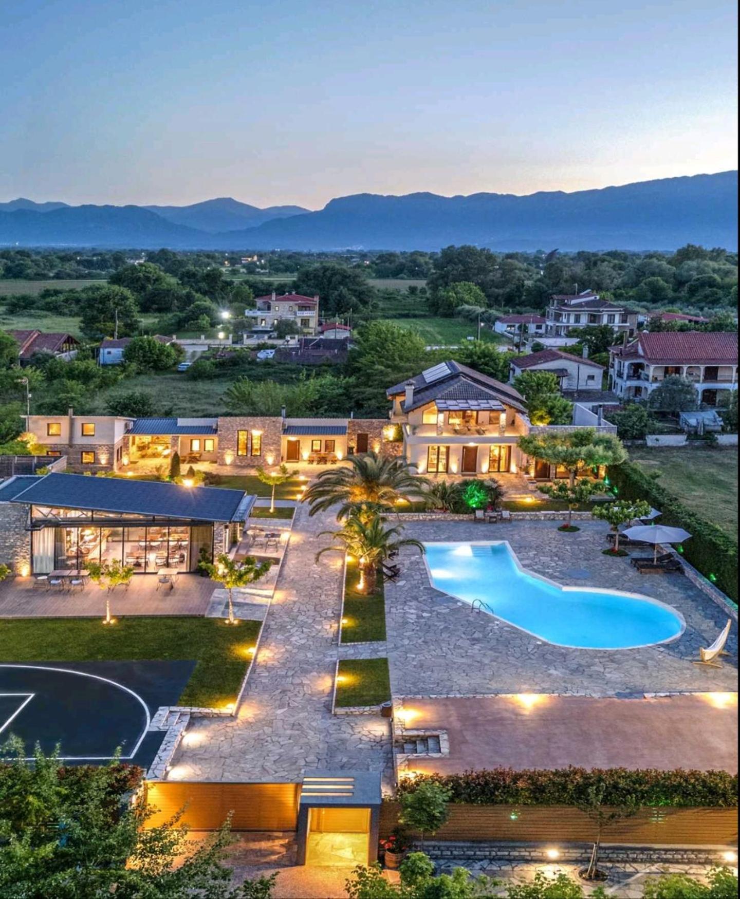 Vintage Suites Trikala Zewnętrze zdjęcie